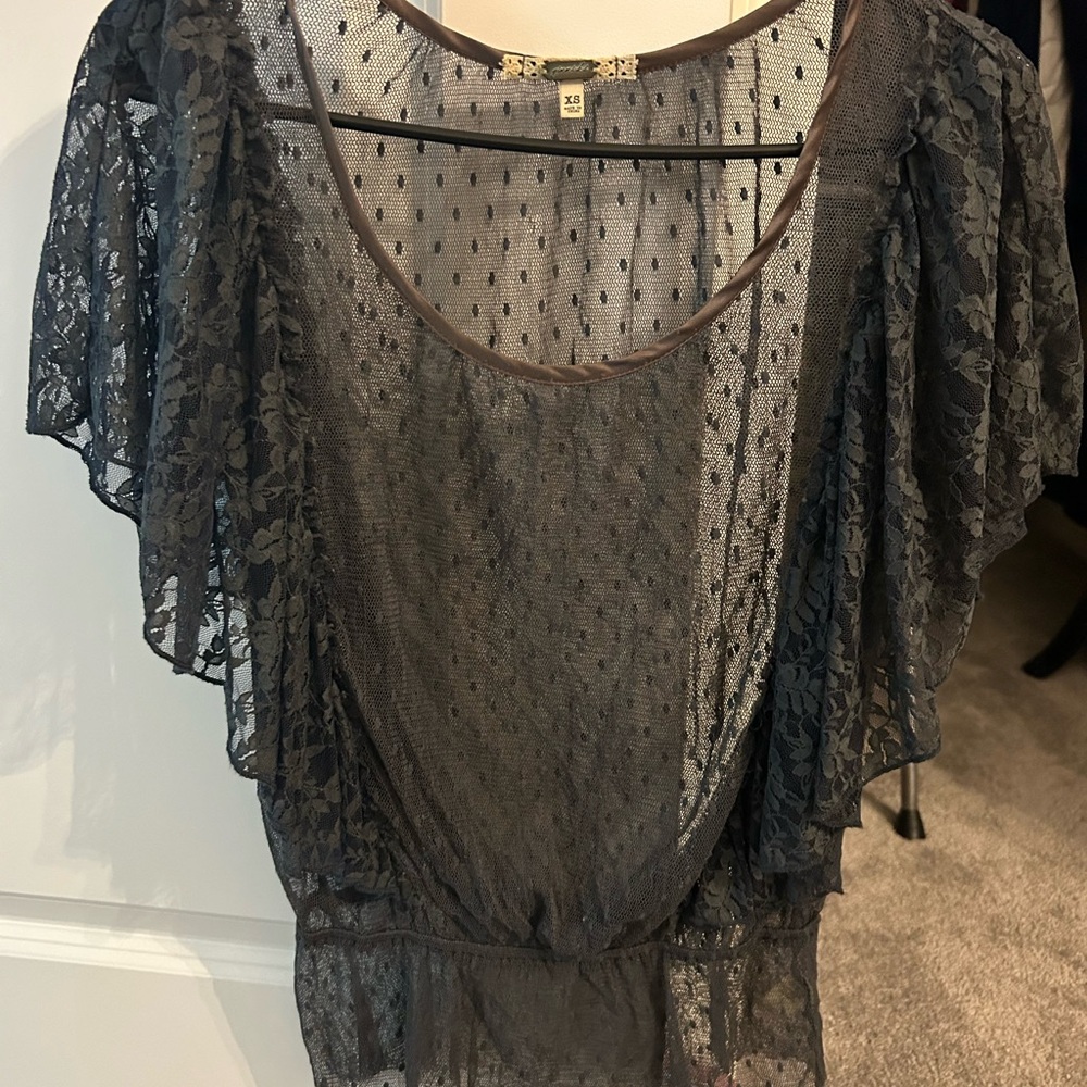 Gimmicks by BKE Black Sheer Lace Blouse